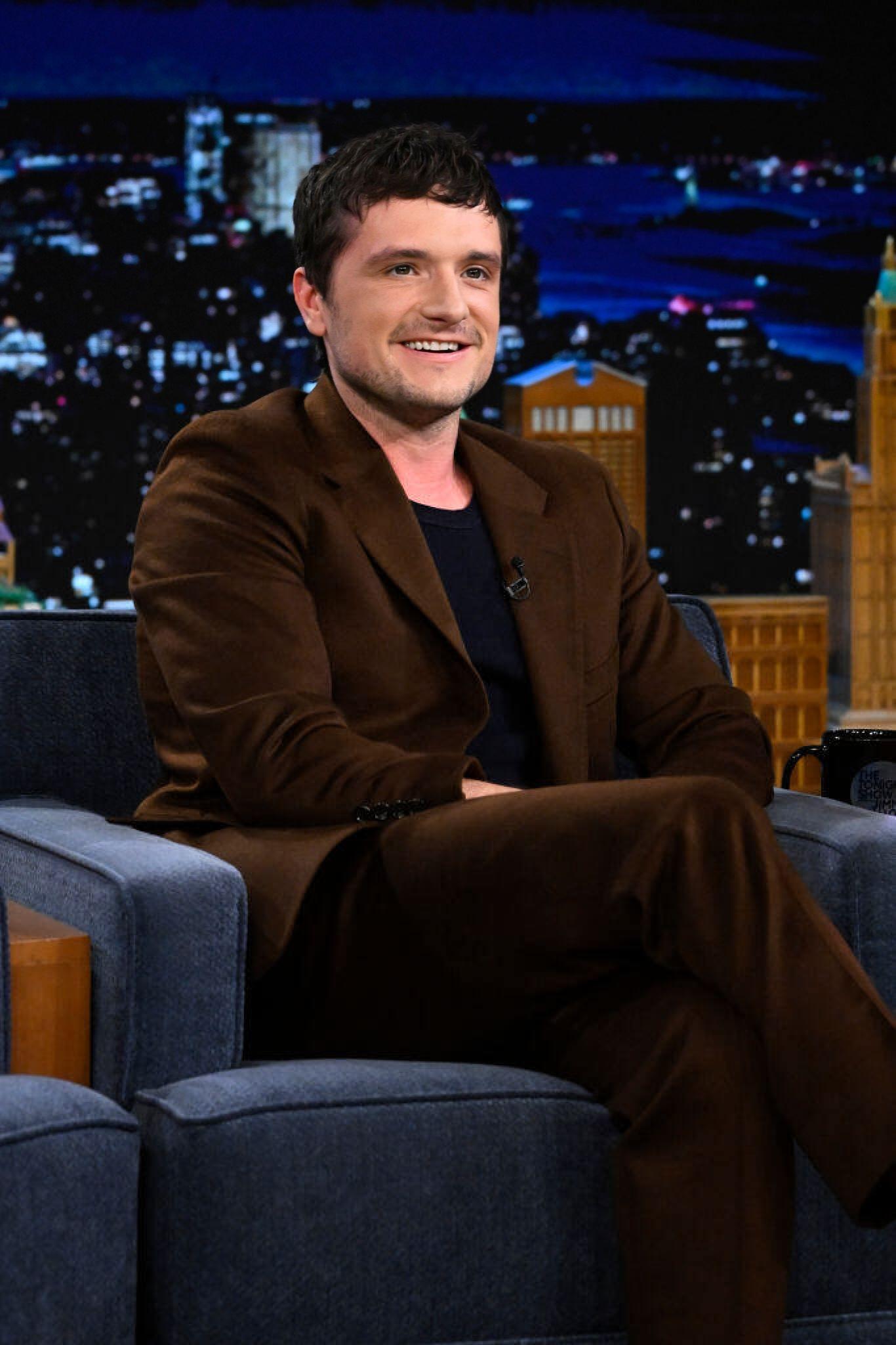 simplyjoshhutcherson-003.jpg
